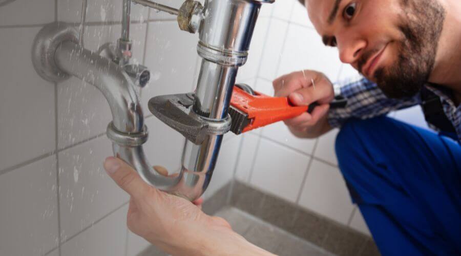 Local tankless water heater installation in Waynesville, IL
